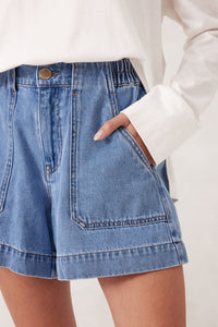 Weekender Denim Short In Fresh Indigo