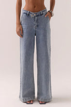 Load image into Gallery viewer, Etch Denim Jean- Heritage Blue Sovere Studio