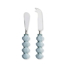 Load image into Gallery viewer, Scallop Blue Cheese Knife Set