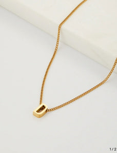 Zafino Letter Necklace letter D