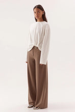 Load image into Gallery viewer, Izel Longsleeve -Chalk