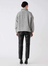 Load image into Gallery viewer, Weekender Jacket - Esmaee
