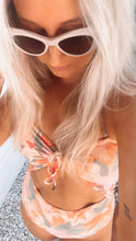 Load image into Gallery viewer, Tamarama Sunglasses