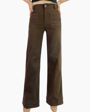 Load image into Gallery viewer, Peta Chocolate denim jeans
