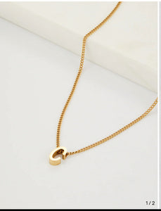 Zafino Letter Necklace letter c