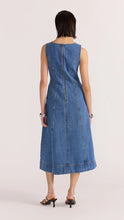 Load image into Gallery viewer, Alden denim midi dress - Staple the label