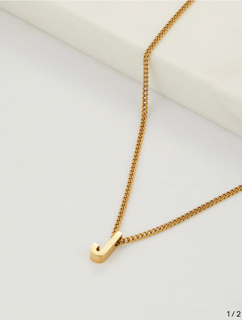 Zafino Letter Necklace letter J