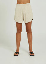 Load image into Gallery viewer, Braelyn Shorts Sand Pippa Ridley