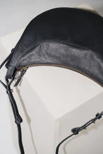 Load image into Gallery viewer, Hobo &amp; Hatch - Pelle Bag, Noir