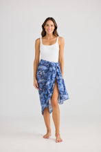 Load image into Gallery viewer, Poko Sarong Ocean Clam -Holiday trading Co