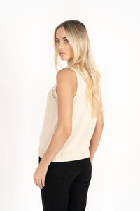 Gale Vest Stone l- Humidity