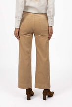 Load image into Gallery viewer, Fleetwood Cord jeans Wheat - Humidity