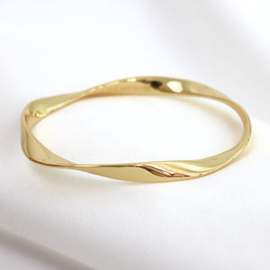 Love Lunamei - Lotus Bangle, Gold