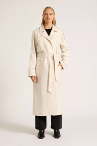 Nude Lucy - Frieda Trench, Cloud