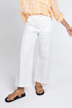 Load image into Gallery viewer, Hut - Wide Leg Pants, White