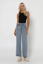 Load image into Gallery viewer, Lost in Lunar - Rowan Jeans