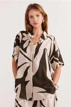 Load image into Gallery viewer, Staple The Label - The Acacia Resort Shirt