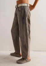 Load image into Gallery viewer, Lexi Barrel Jeans, driftwood
