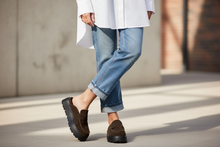 Load image into Gallery viewer, Kravitz Dark Chocolate Suede