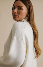 Load image into Gallery viewer, Elevate Mock Merino Casmere Pullover Cream Talamaya