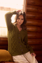 Load image into Gallery viewer, Bambi Cardigan olive -