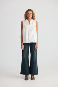 Sprite Sleevless Top