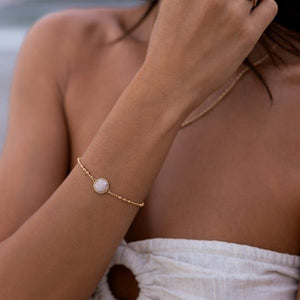 Love Lunamei - Tranquility Bracelet, Gold