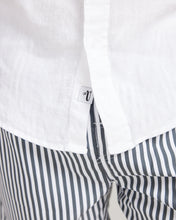 Load image into Gallery viewer, Vacay - Linen Shirt, Whire