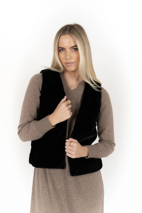 Vienna Vest, Black