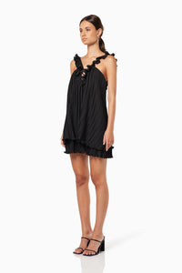 Elliatt - Drama Dress, Black