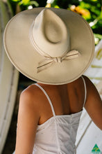 Load image into Gallery viewer, Hepburn Wide Brim Flexibraid Fedora, Ivory (TM740A)