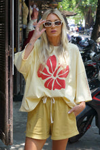 Load image into Gallery viewer, Hibiscus Box Tee, Lemon