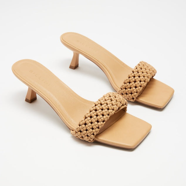 Michelle Billini heels