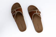 Load image into Gallery viewer, Folk Slide Camel