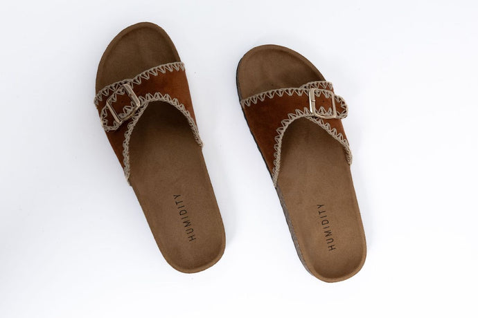 Folk Slide Camel