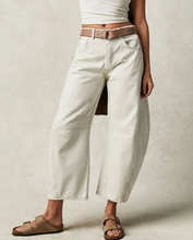 Load image into Gallery viewer, Lexi Barrel Jeans, White