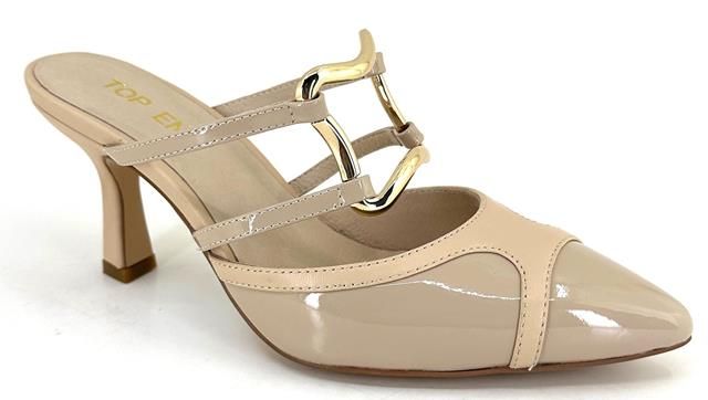Loya Heel, Cafe - Top End