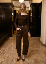 Load image into Gallery viewer, Mayfair Barrel Jeans