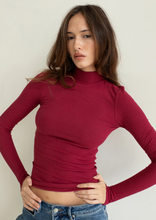 Load image into Gallery viewer, Mock Neck Long Sleeve Rib Tee, Raisin