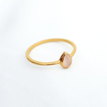 Load image into Gallery viewer, Selene Ring, Gold with Rose Quartz