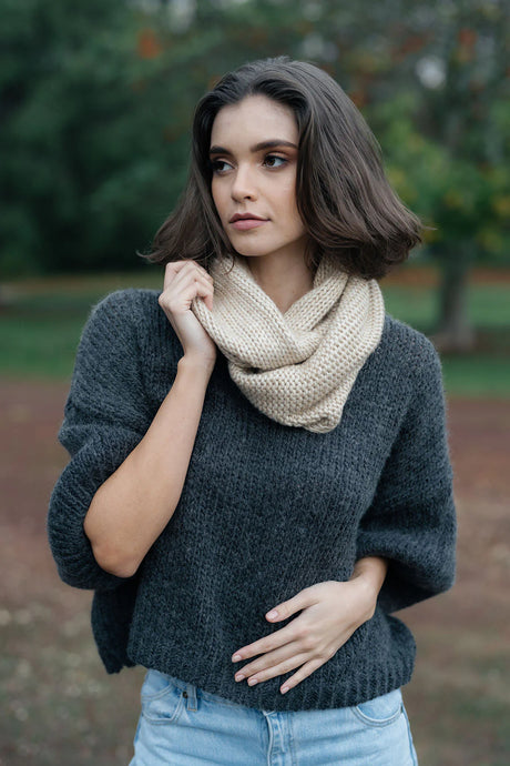 Alora Snood, Wheat