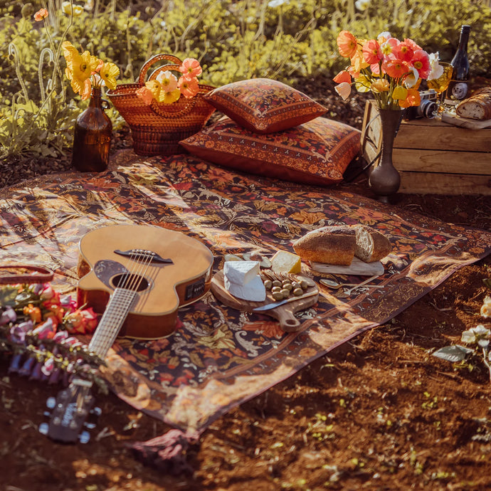 Wandering Folk - Forest Picnic Rug, Spice