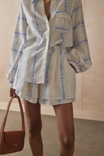 Load image into Gallery viewer, The Tia Short, Clio Stripe