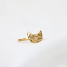 Load image into Gallery viewer, Wild Heart Ring, Gold with Rose Quartz