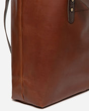 Load image into Gallery viewer, Emma Maple Leather Tote - Stitch &amp; Hide