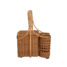 Load image into Gallery viewer, Wandering Folk - Lovers Picnic Basket